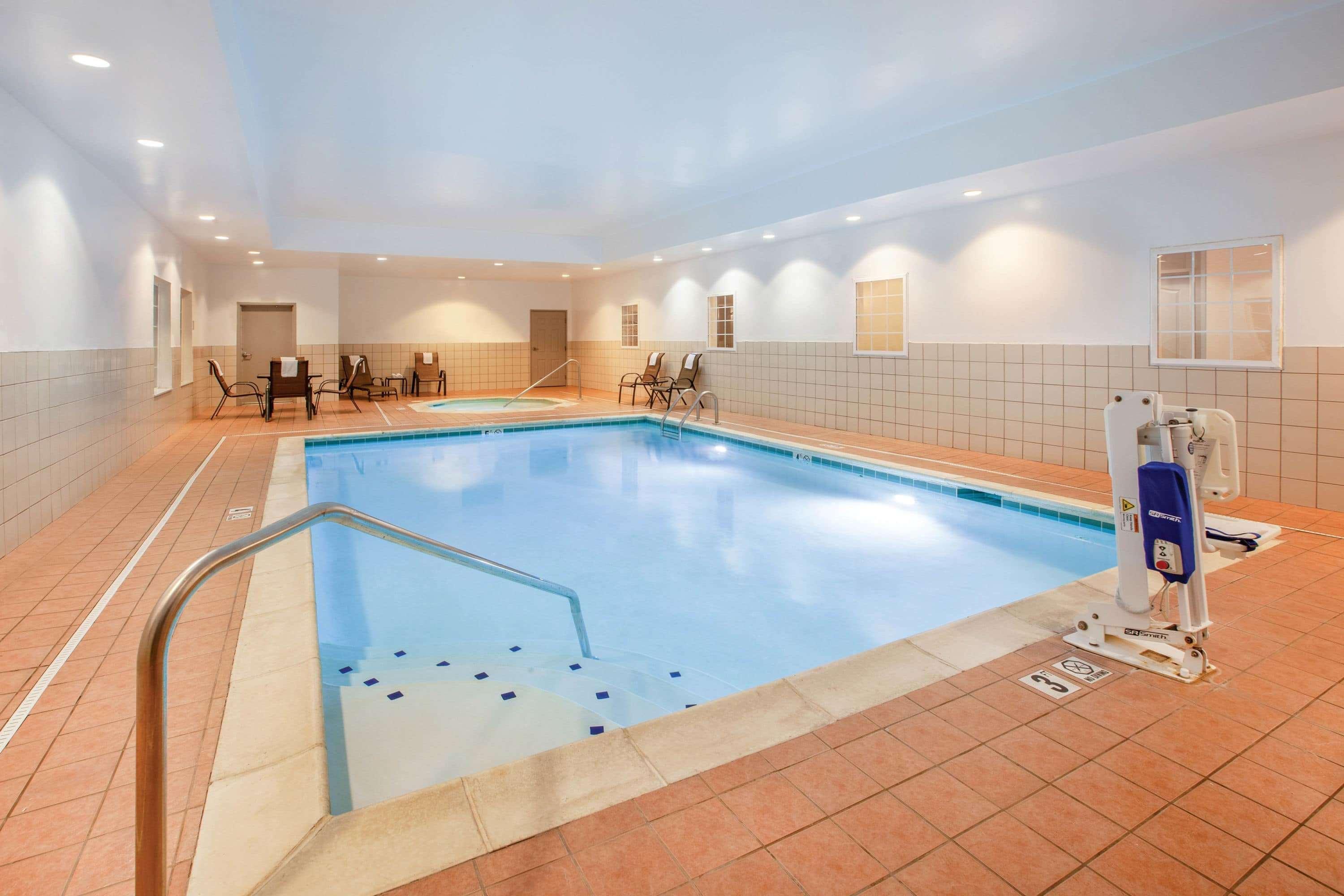 La Quinta By Wyndham Cincinnati Airport Florence Εξωτερικό φωτογραφία