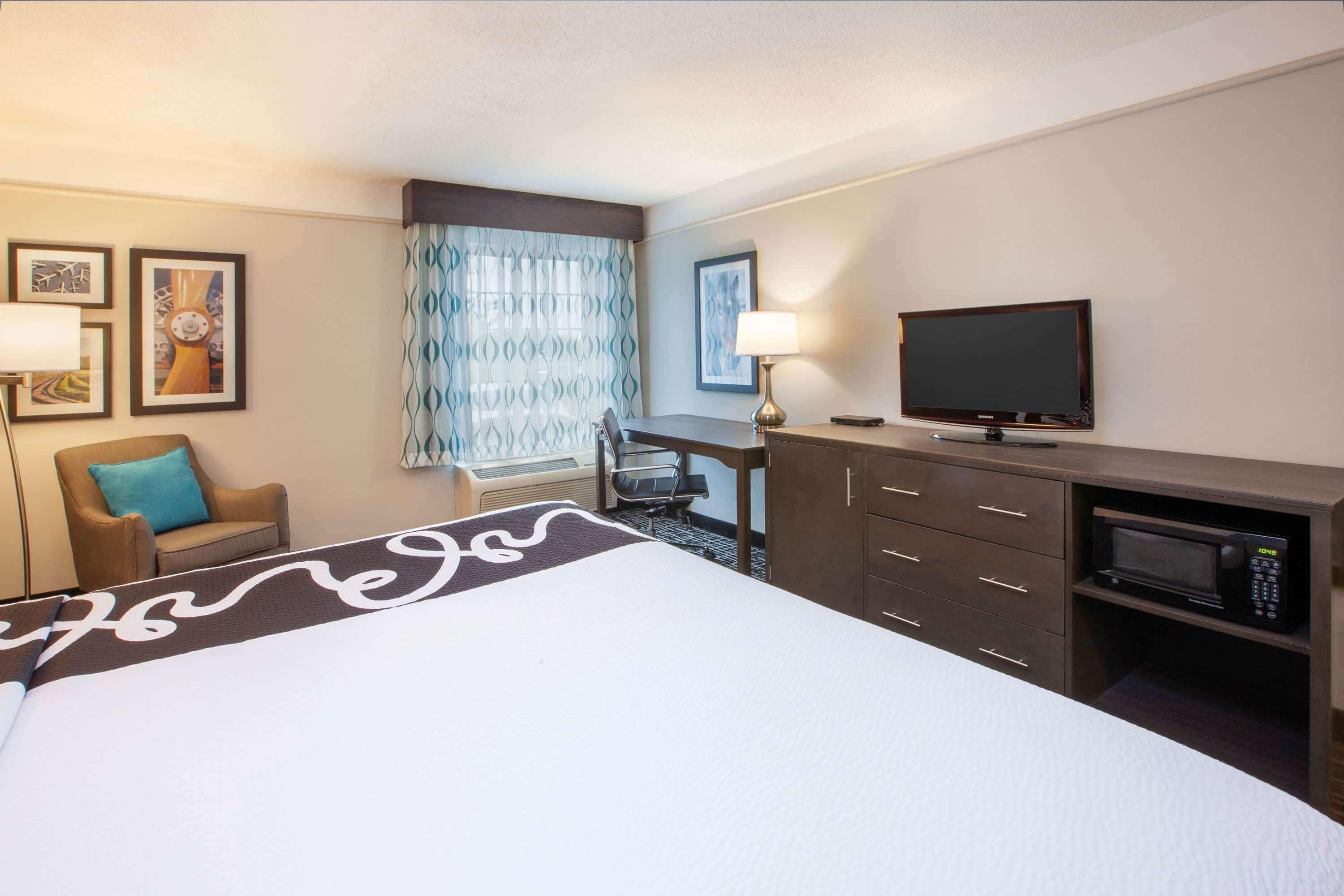 La Quinta By Wyndham Cincinnati Airport Florence Εξωτερικό φωτογραφία