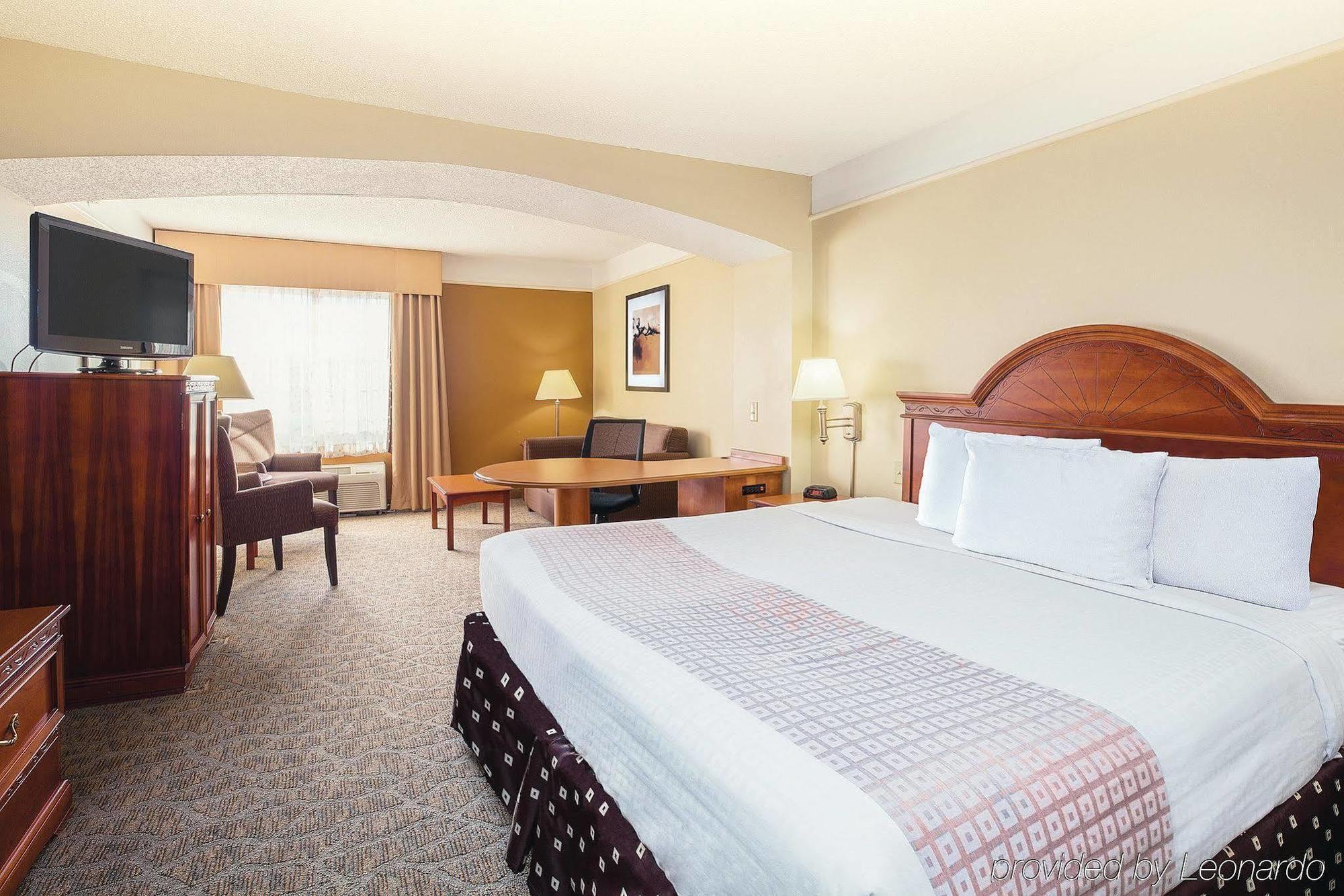 La Quinta By Wyndham Cincinnati Airport Florence Εξωτερικό φωτογραφία